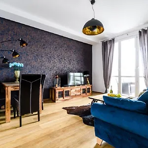 Blue House Center , Varsovie Pologne